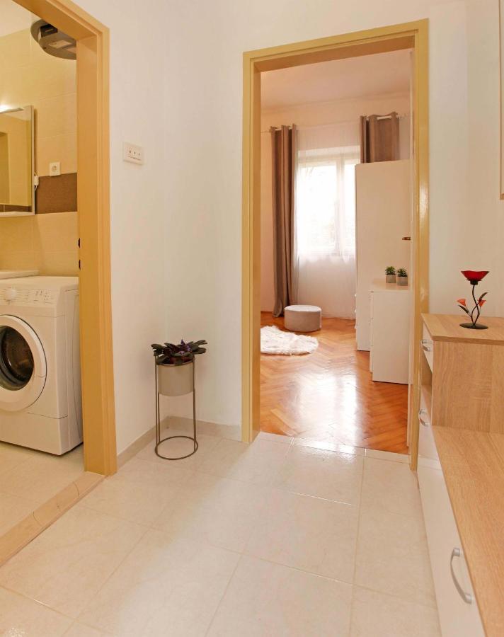Apartman Zuvela Vela Luka Buitenkant foto